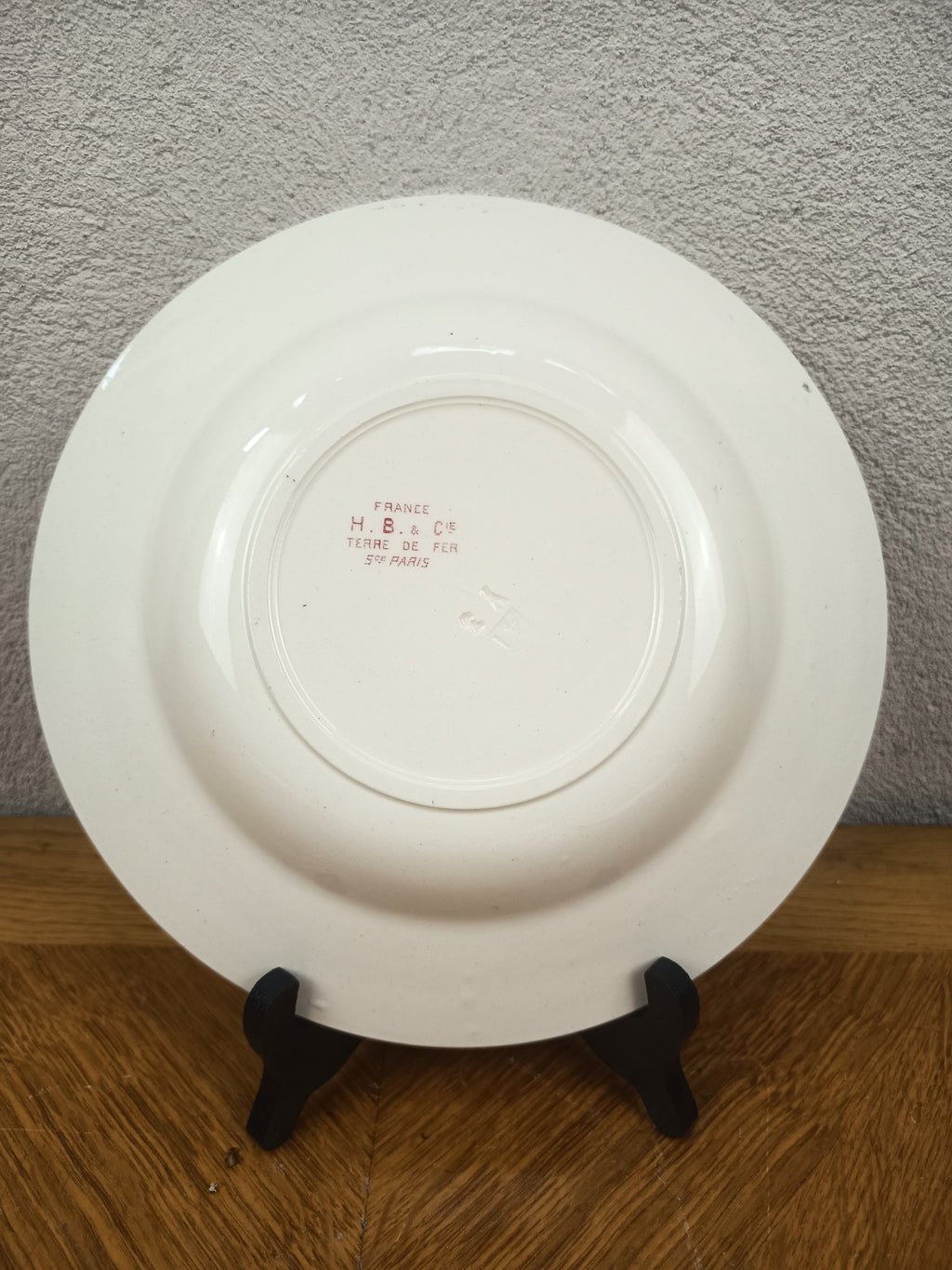 Assiette creuse ancienne H. Boulenger & Cie modèle « France » 