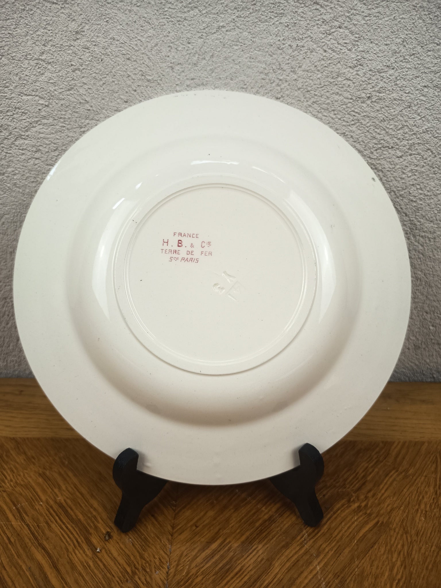 Assiette creuse ancienne H. Boulenger & Cie modèle « France » 