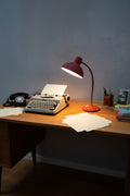 Lampe de bureau vintage Aluminor rouge