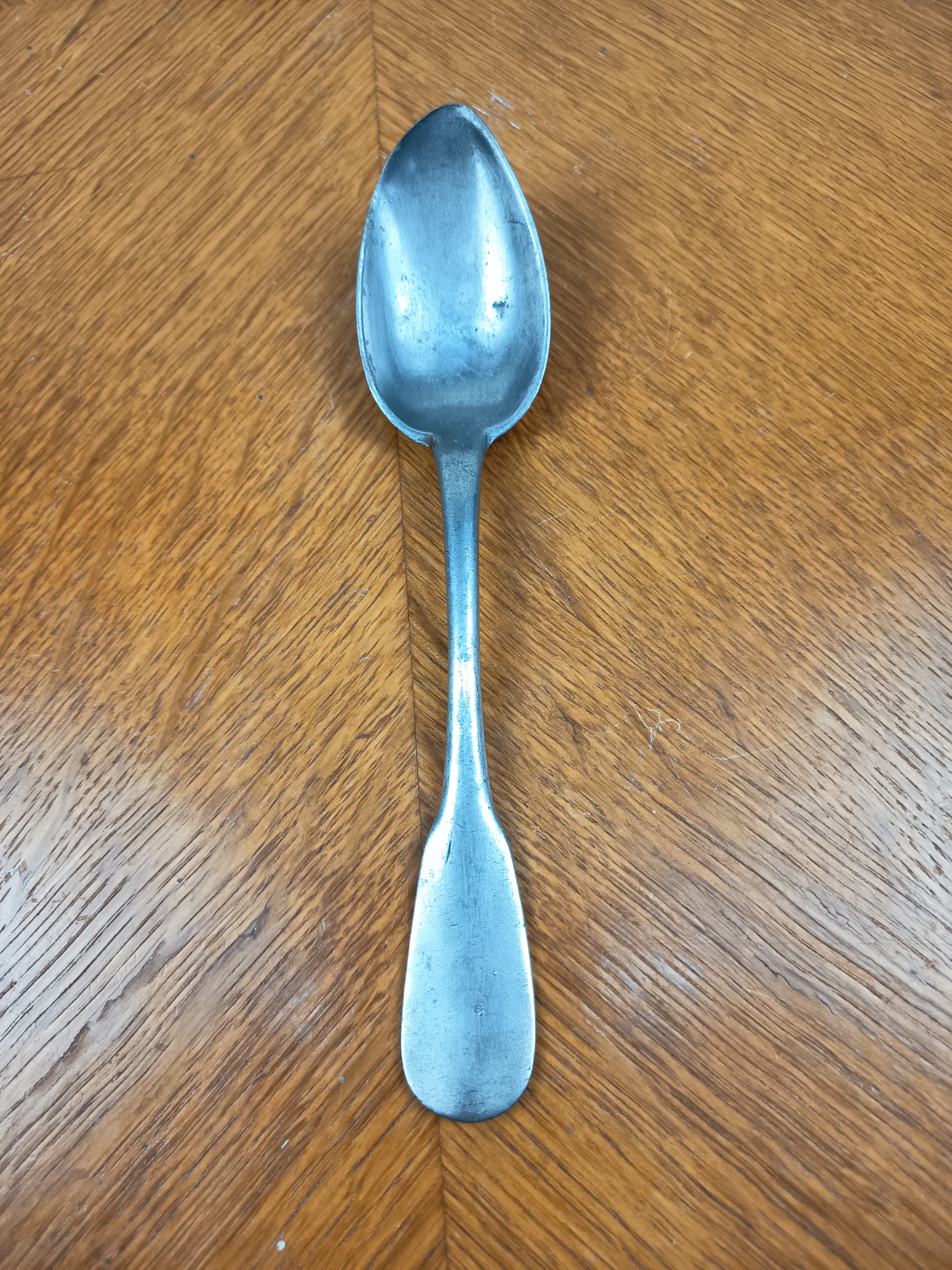 Lot de 6 cuillères à soupe anciennes en étain – XIXe siècle – 21 cm