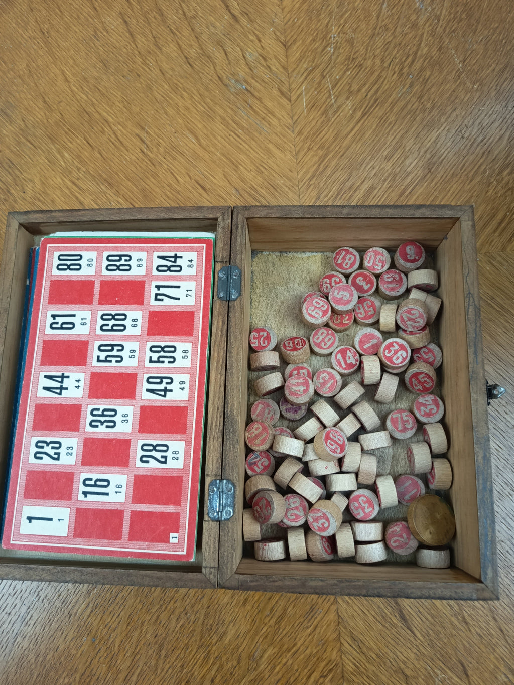 Ancienne Boîte de Jeu de Loto Vintage en Bois – Jeu de Société Ancien avec Cartes et Pions