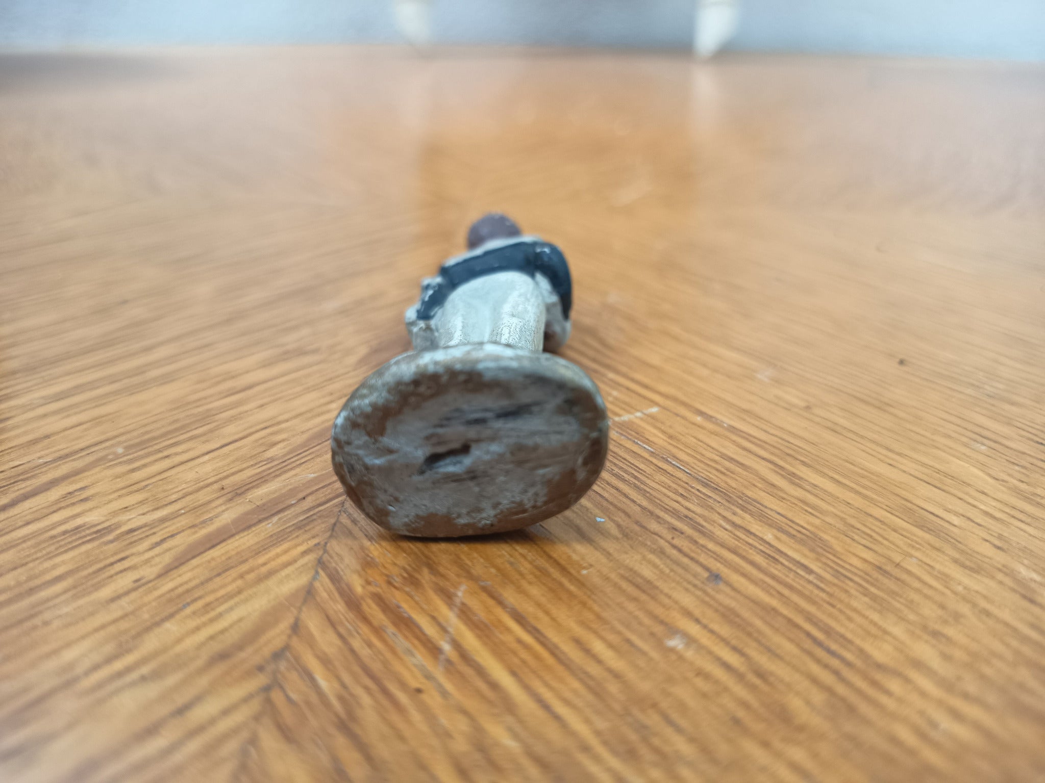 Petit personnage de communiant ancien – Figurine religieuse – 7,5 cm