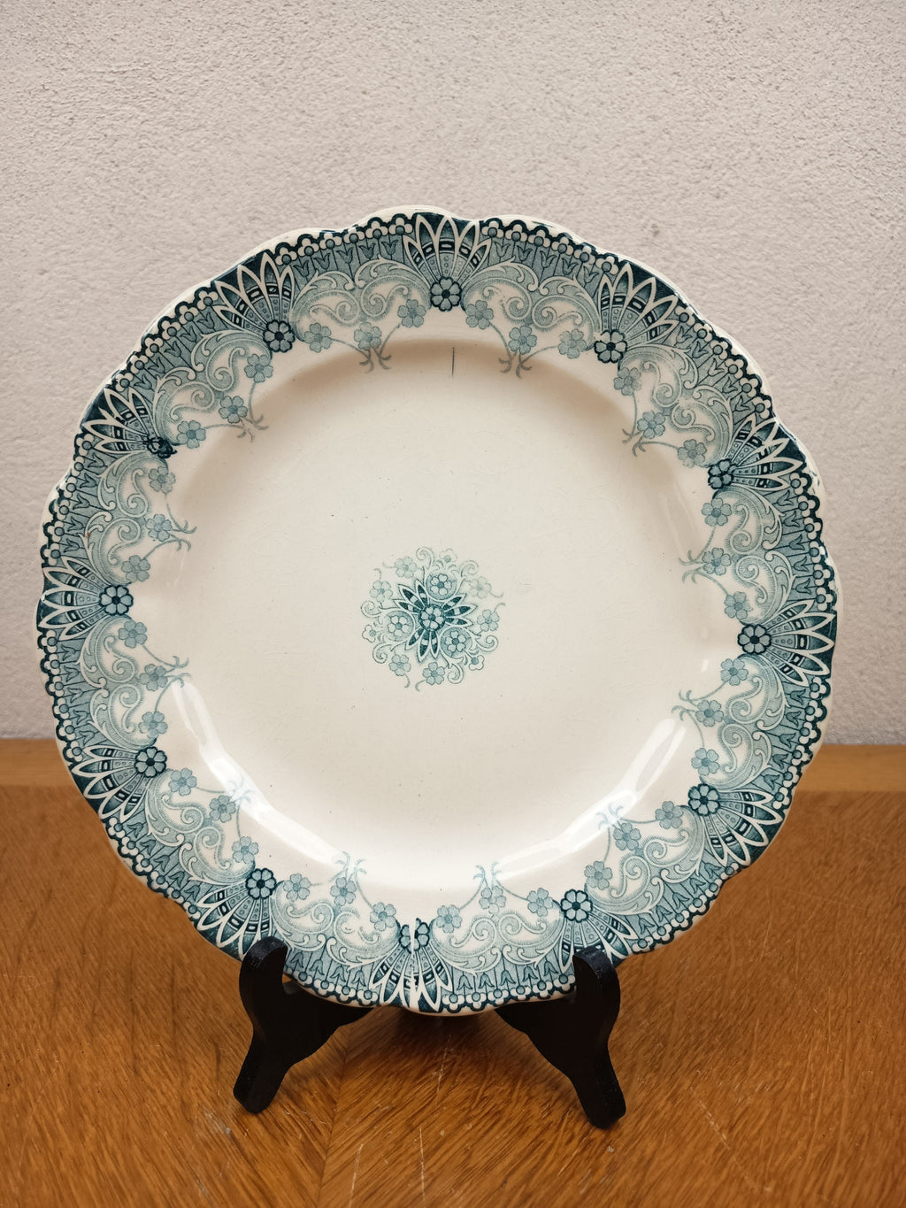 Lot de 6 assiettes anciennes en terre de fer – Modèle Henriette – Hippolyte Boulenger Choisy-le-Roy
