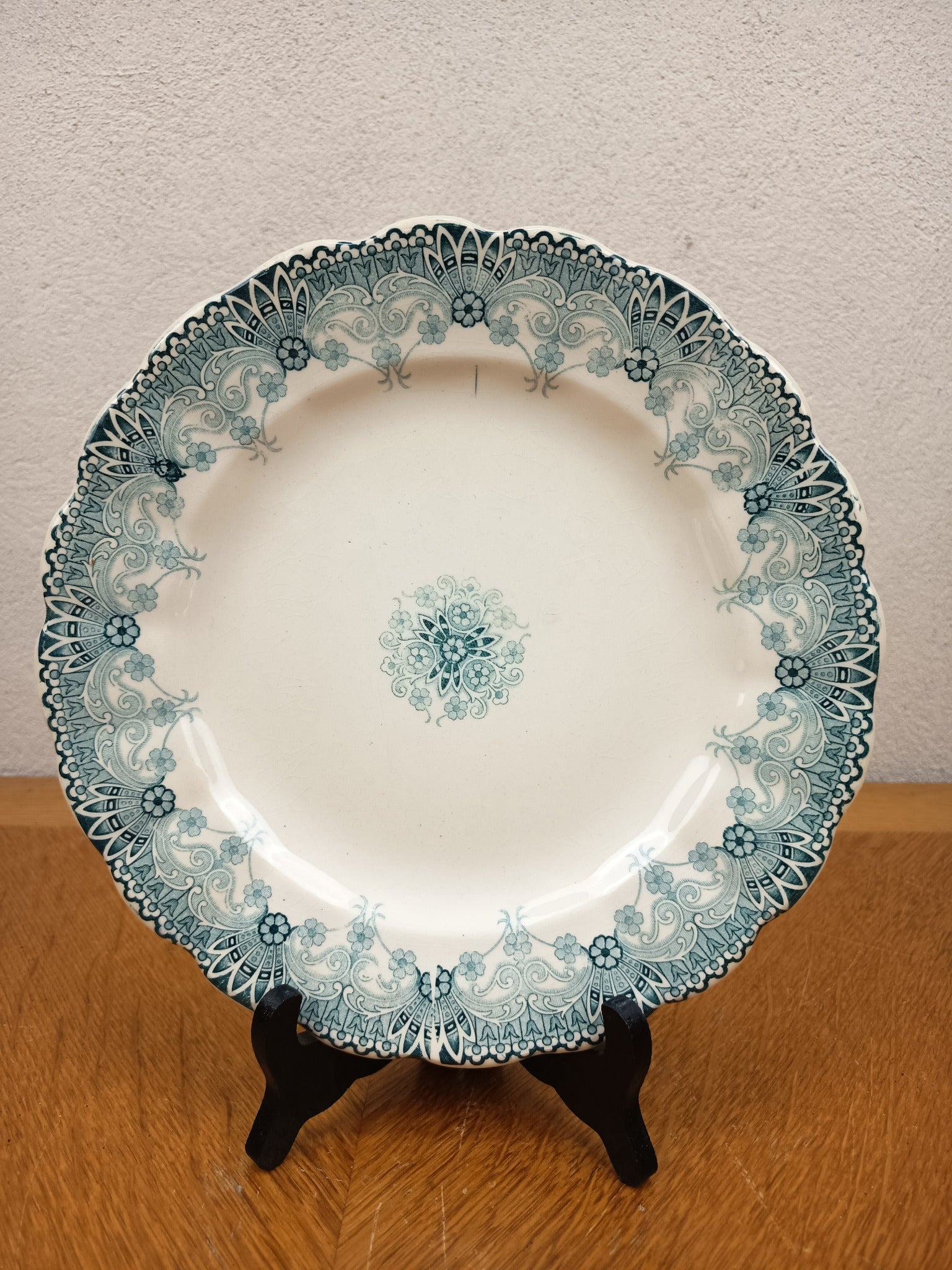 Lot de 6 assiettes anciennes en terre de fer – Modèle Henriette – Hippolyte Boulenger Choisy-le-Roy