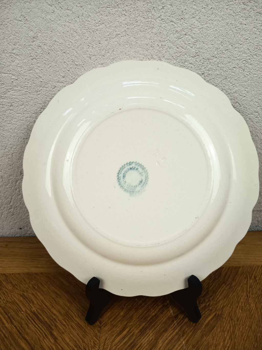 Assiette ancienne Terre de Fer – Modèle Henriette – Hippolyte Boulenger Choisy-le-Roi – 24 cm