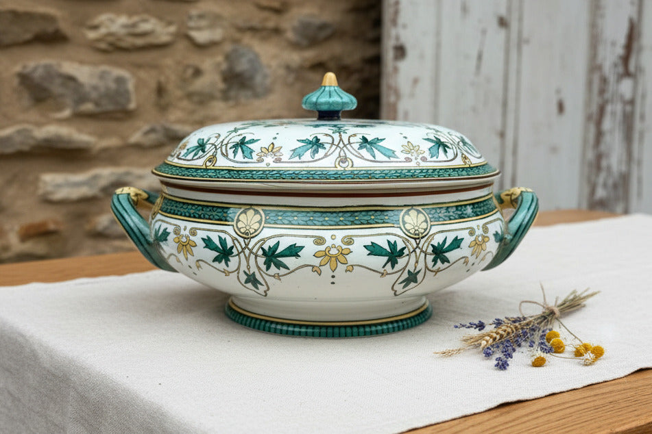 Soupière ancienne Art Nouveau Sarreguemines – Modèle Érable