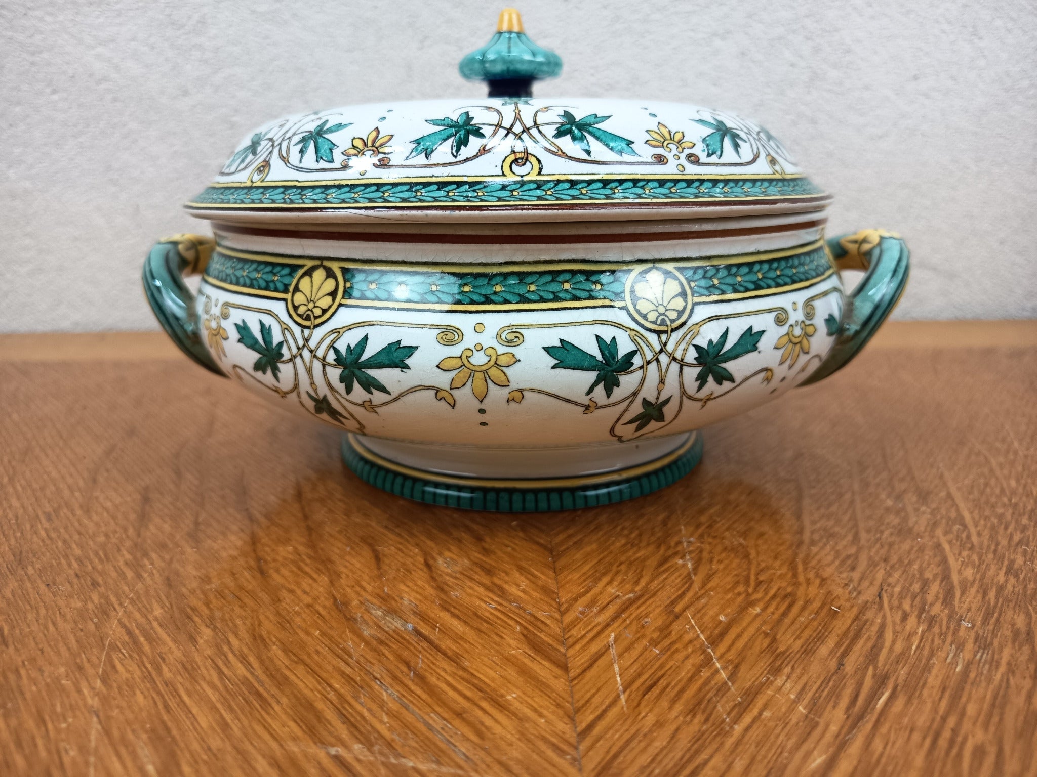 Soupière ancienne Art Nouveau Sarreguemines – Modèle Érable
