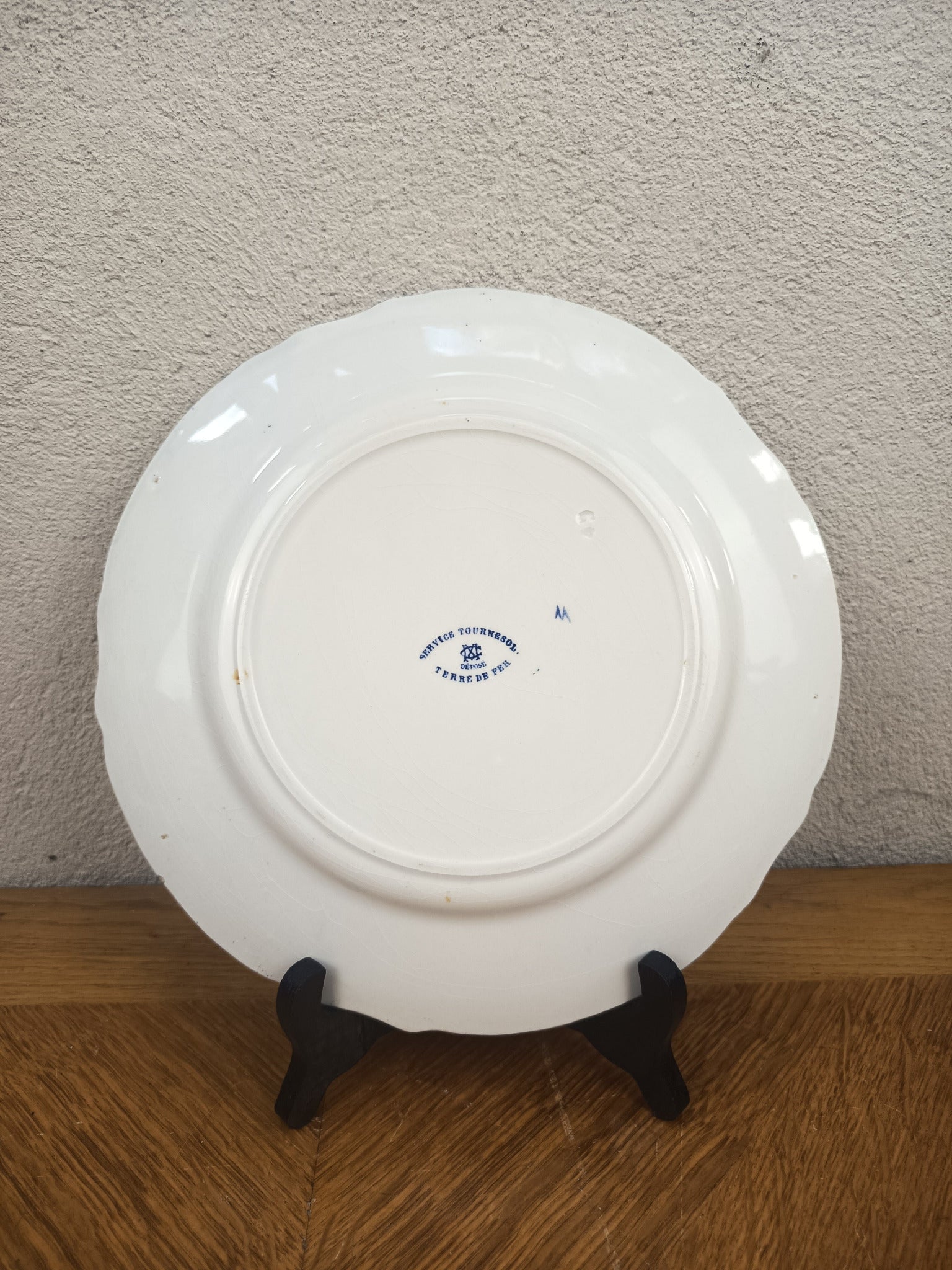 Assiette ancienne Terre de Fer – Creil et Montereau – Modèle Tournesol