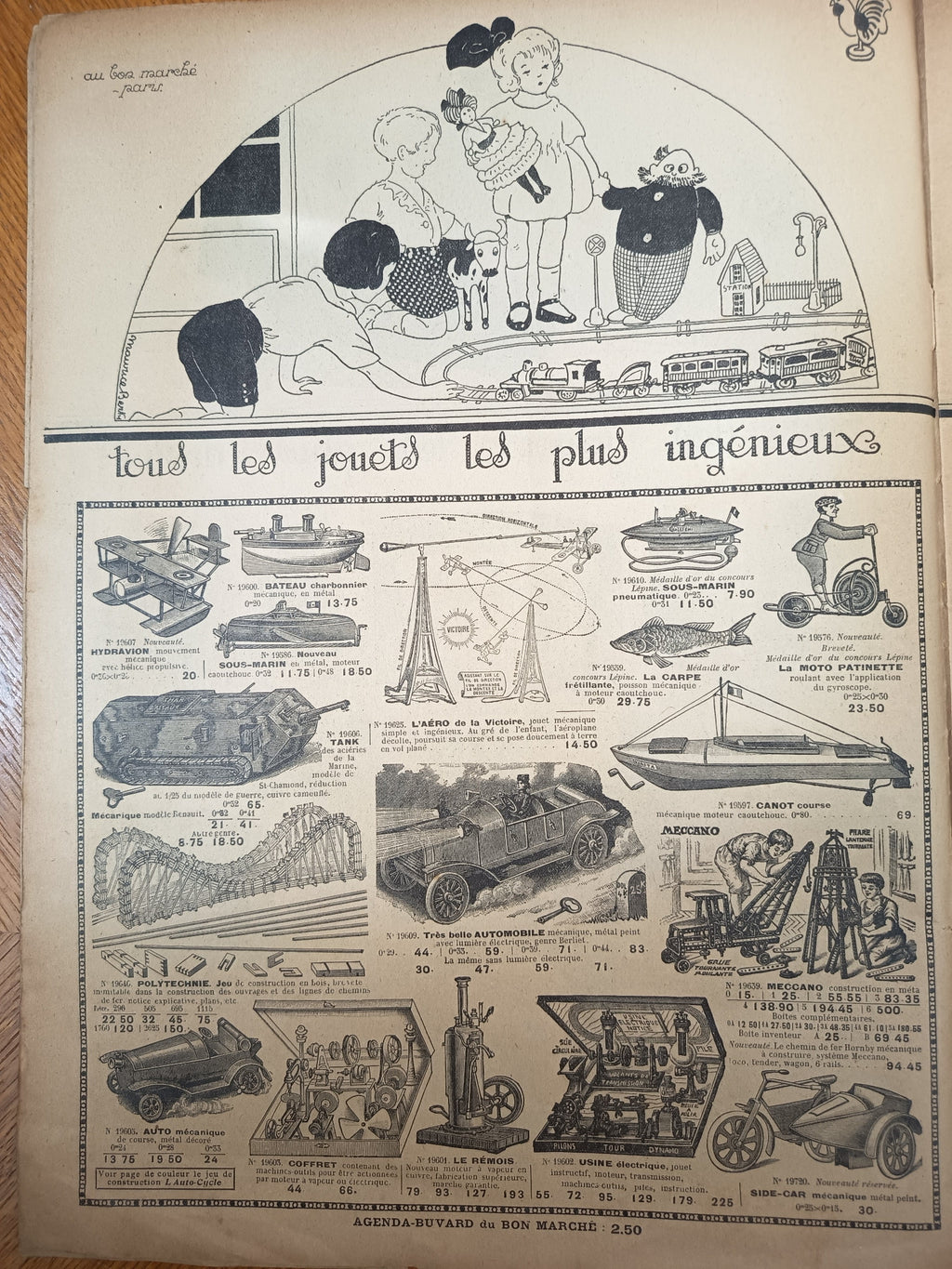 Catalogue ancien Au Bon Marché Paris Jouets et Étrennes 1921, document publicitaire illustré de 12 pages au format 37 x 27 cm.