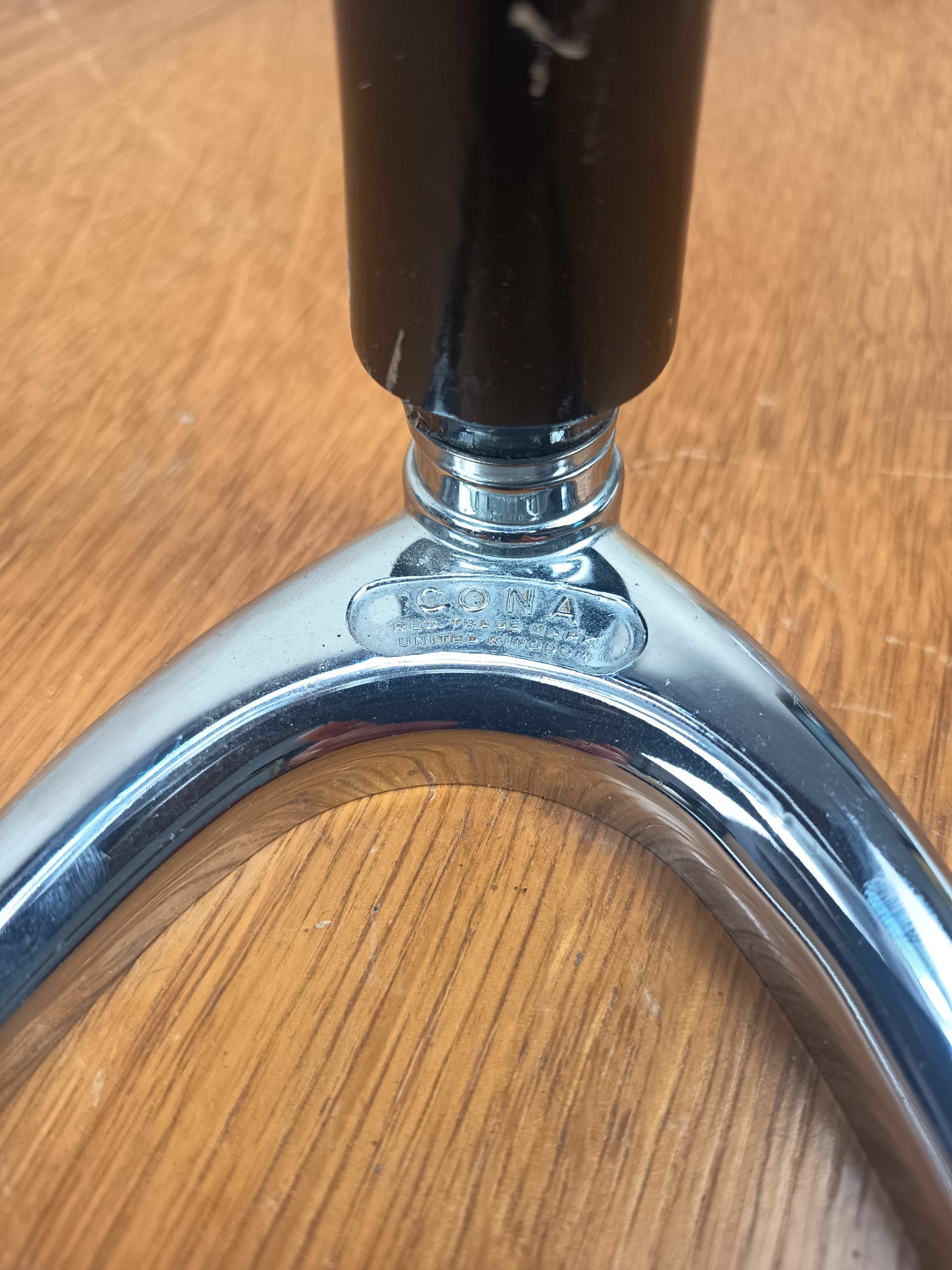 Ancienne cafetière à dépression CONA n°2 en verre Pyrex – Hauteur 37 cm