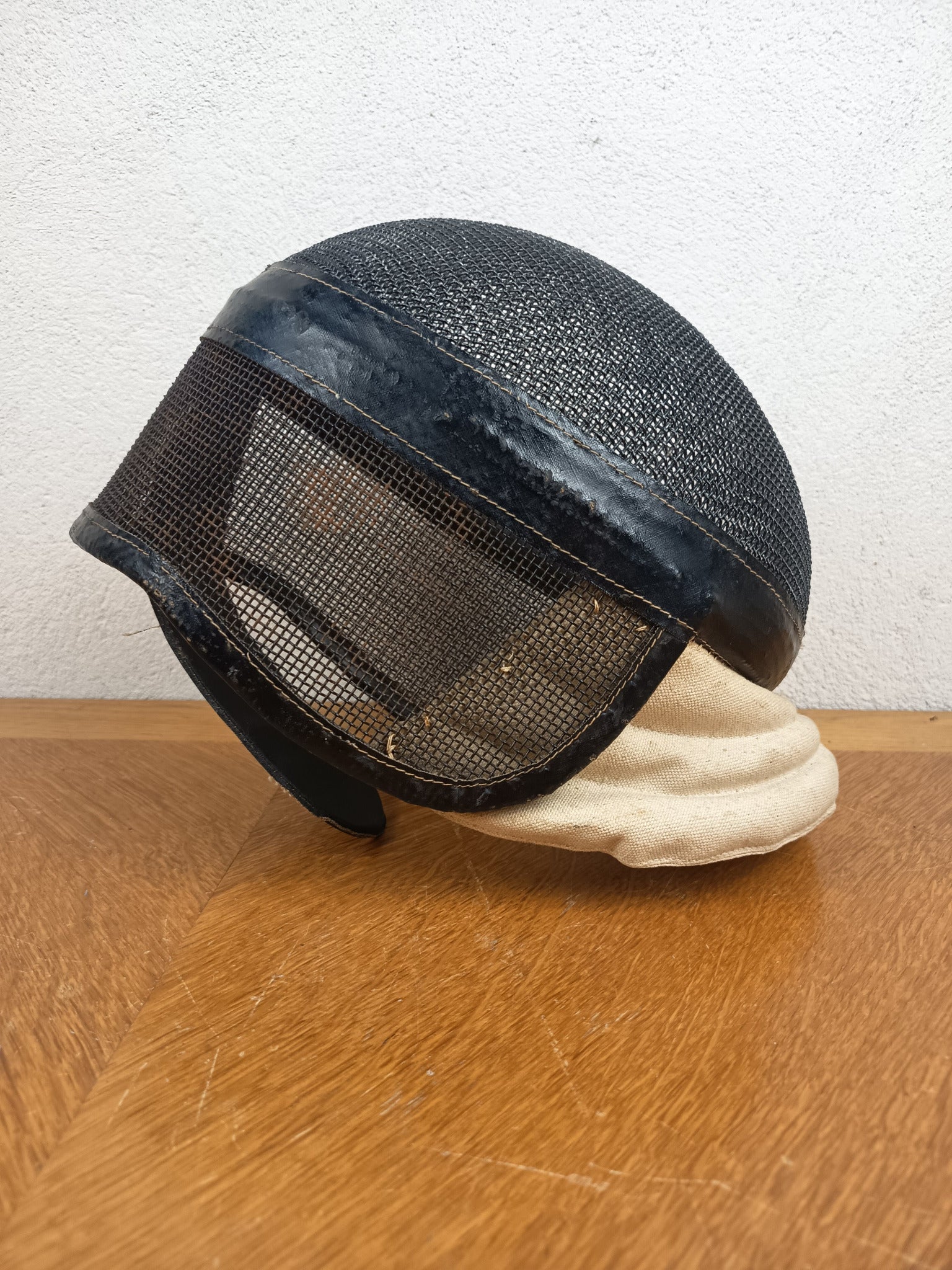 Masque d’escrime ancien vintage métal – Vers 1950