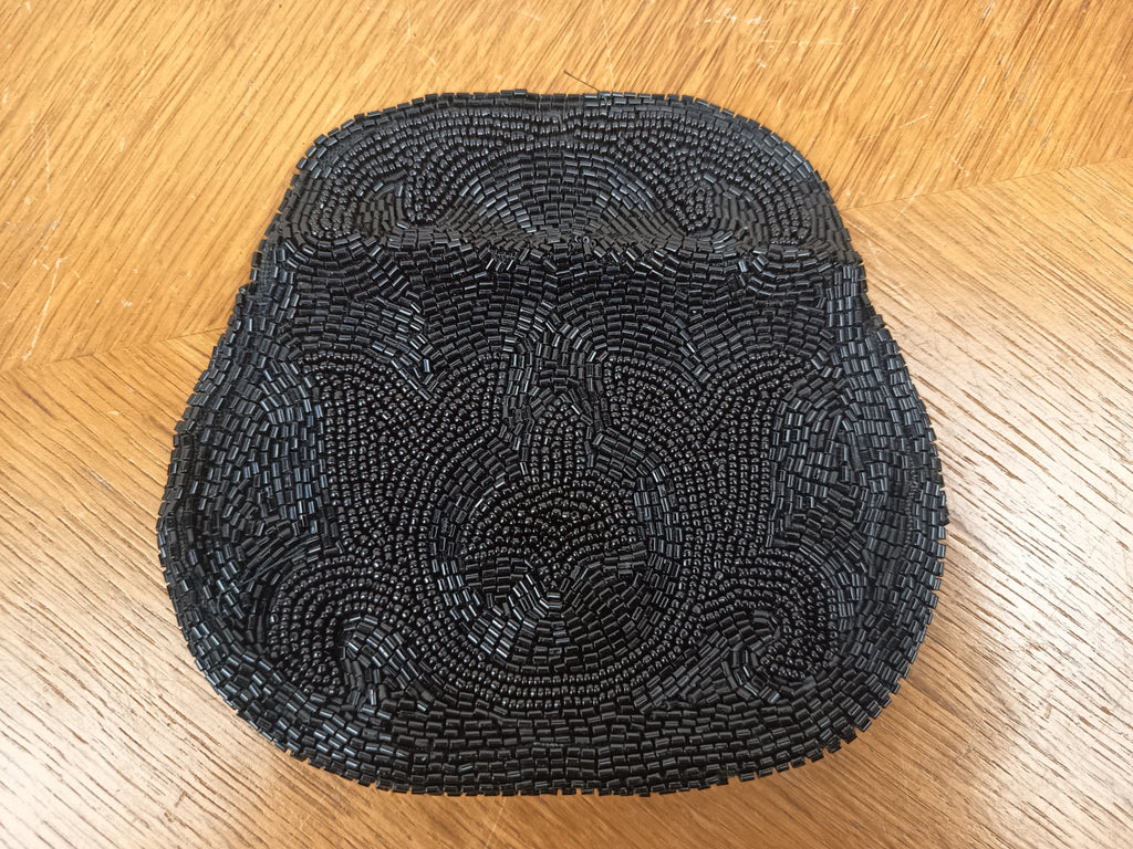 Pochette ancienne perles de verre noires 1930-1940
