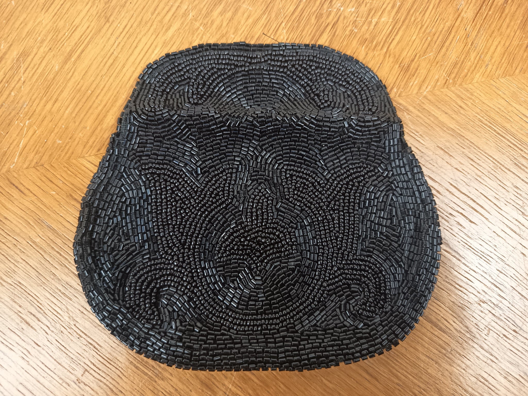 Pochette ancienne perles de verre noires 1930-1940