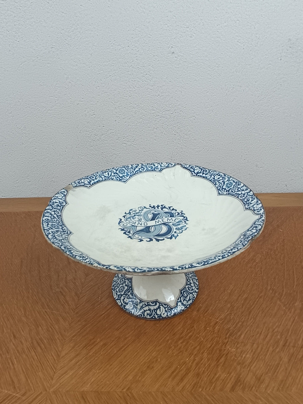 Compotier Gien Sarah Bernhardt « Quand Même » ancien