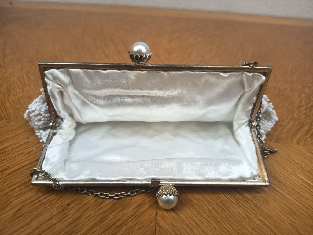 Sac perlé et gants blancs vintage – Années 1950
