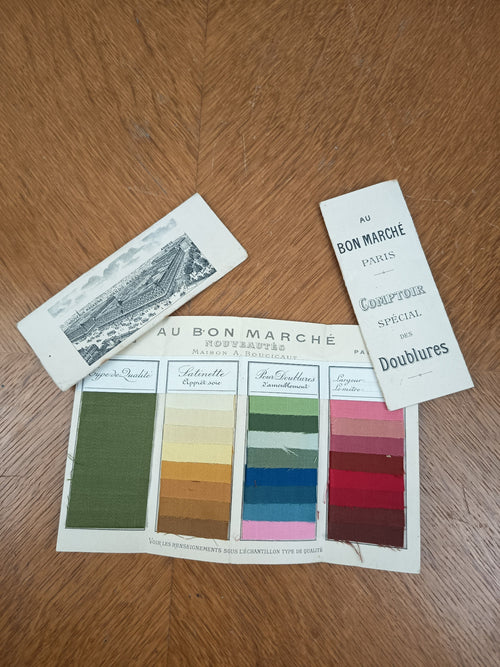 ensemble de 3 catalogues d’échantillons de tissus Au Bon Marché Maison A. Boucicaut Paris vers 1912