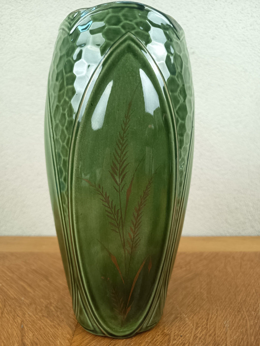 Paire de vases Art nouveau Saint-Amand vers 1910-1915, Nouvelles Usines Céramiques du Nord, décor d’orchidées peint à la main