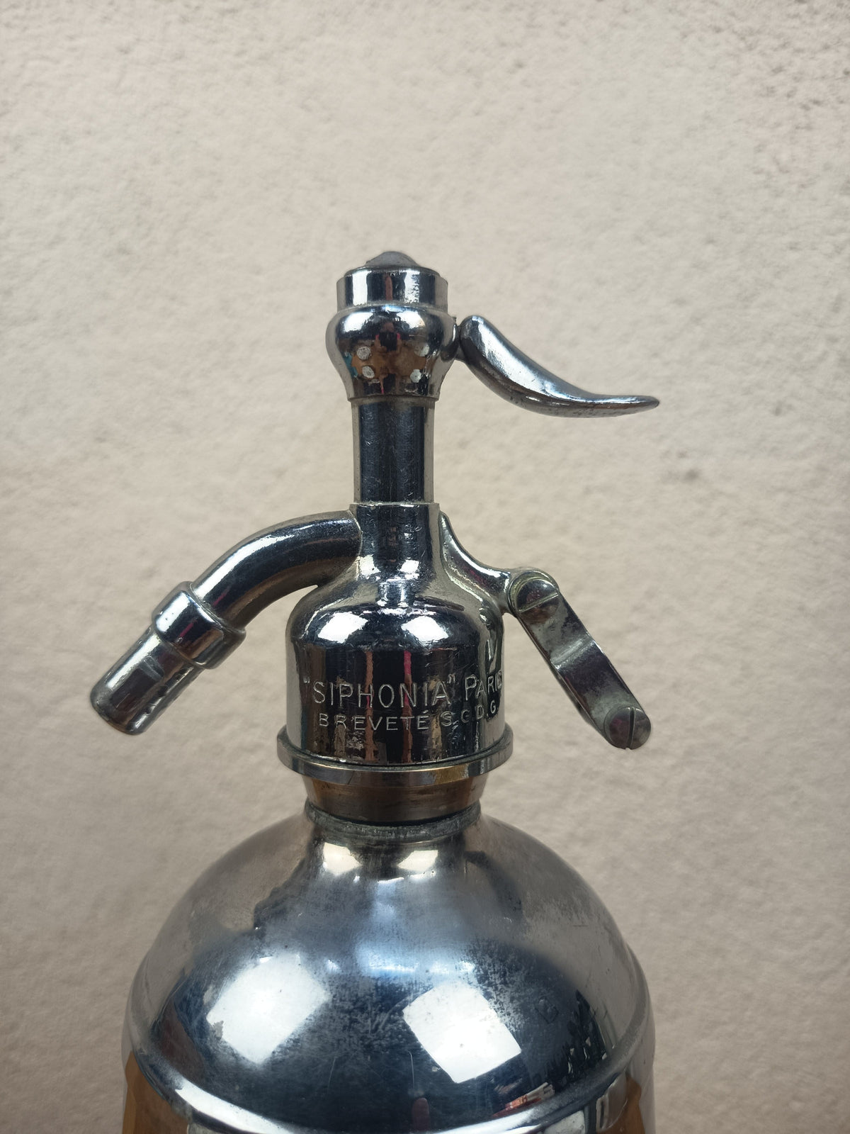 Ancien siphon Siphonia Paris en verre bleu et cage chromée