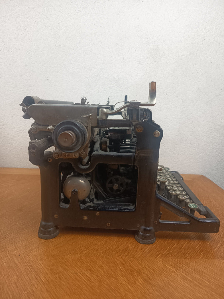 Ancienne machine à écrire Underwood n°5 noire avec clavier AZERTY