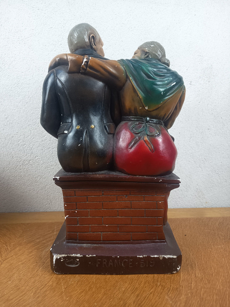Statue ancienne en plâtre : couple assis 44 cm