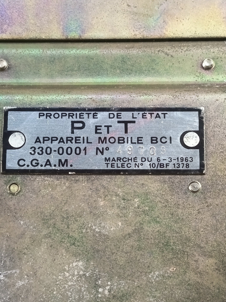 Téléphone ancien U43 PTT en bakélite noire avec cadran rotatif transparent et combiné