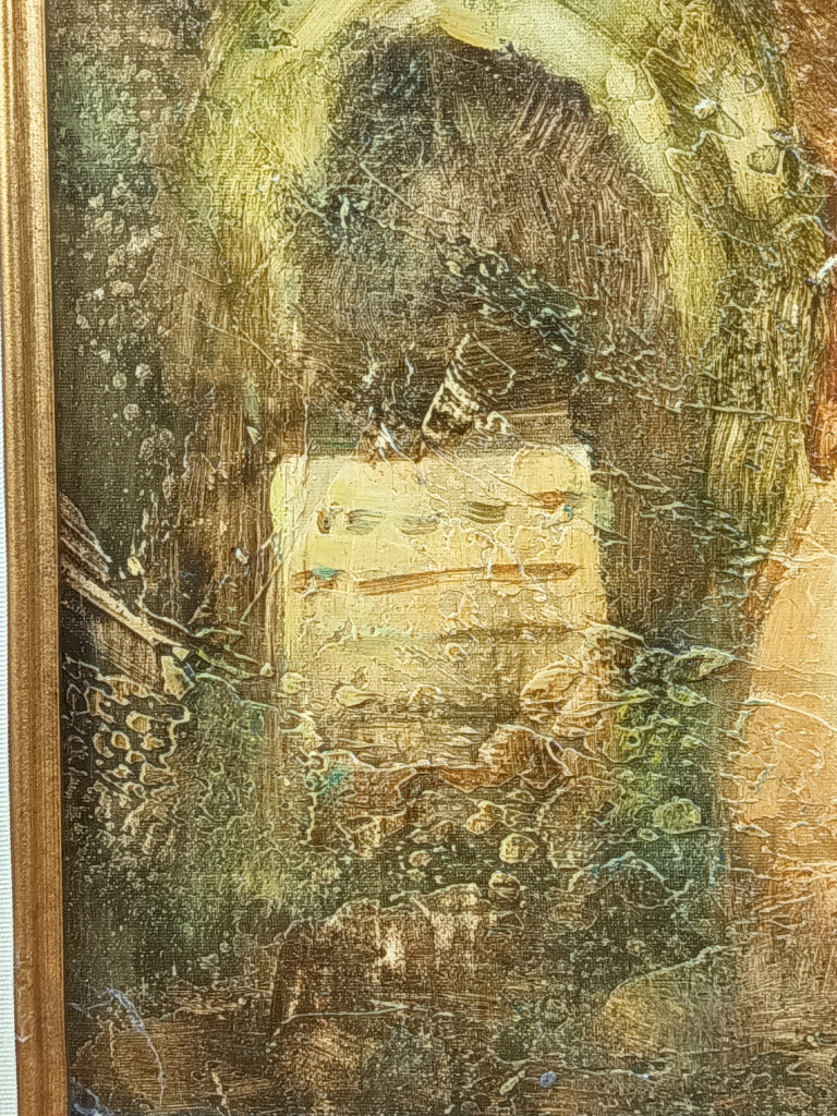 Tableau signé R. Kingman représentant un angelot aux drapés verts et roses, travaillé en empâtement et entouré d’un cadre doré de 76 × 64 cm.